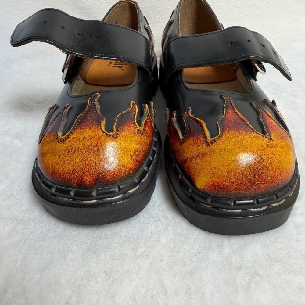 Tredair Mary Jane Flats Size 8 Women Black Flame Leather Alt Grunge Punk England - Picture 13 of 16